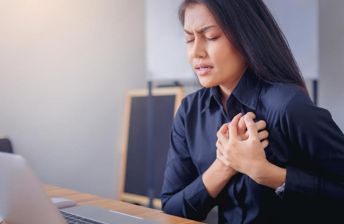 What Causes Irregular Heartbeat And Heart Palpitations?